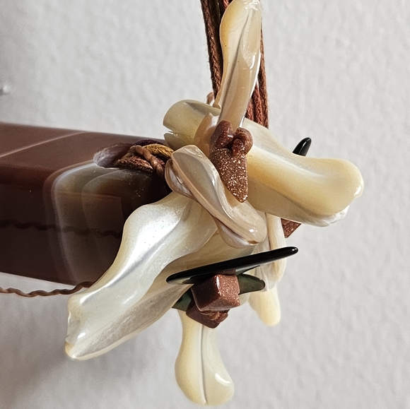 Brazilian Adjustable Statement Necklace - Picture 3 of 9